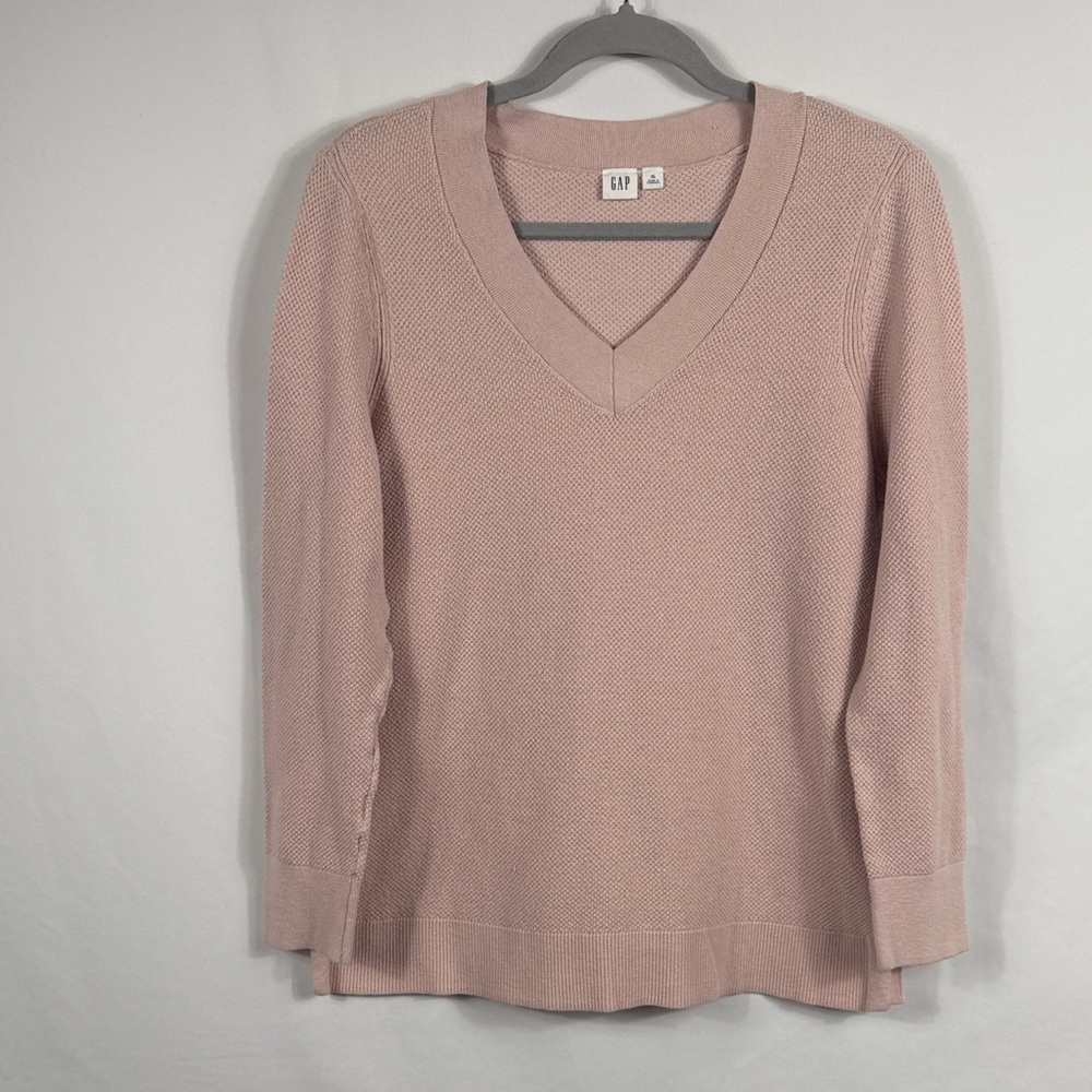 GAP Women's V-Neck Knit Sweater - Soft‎ Pink. Size XL. Stretch
